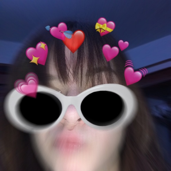 Meet your Posher, Rye-elle - Picture 1 of 1